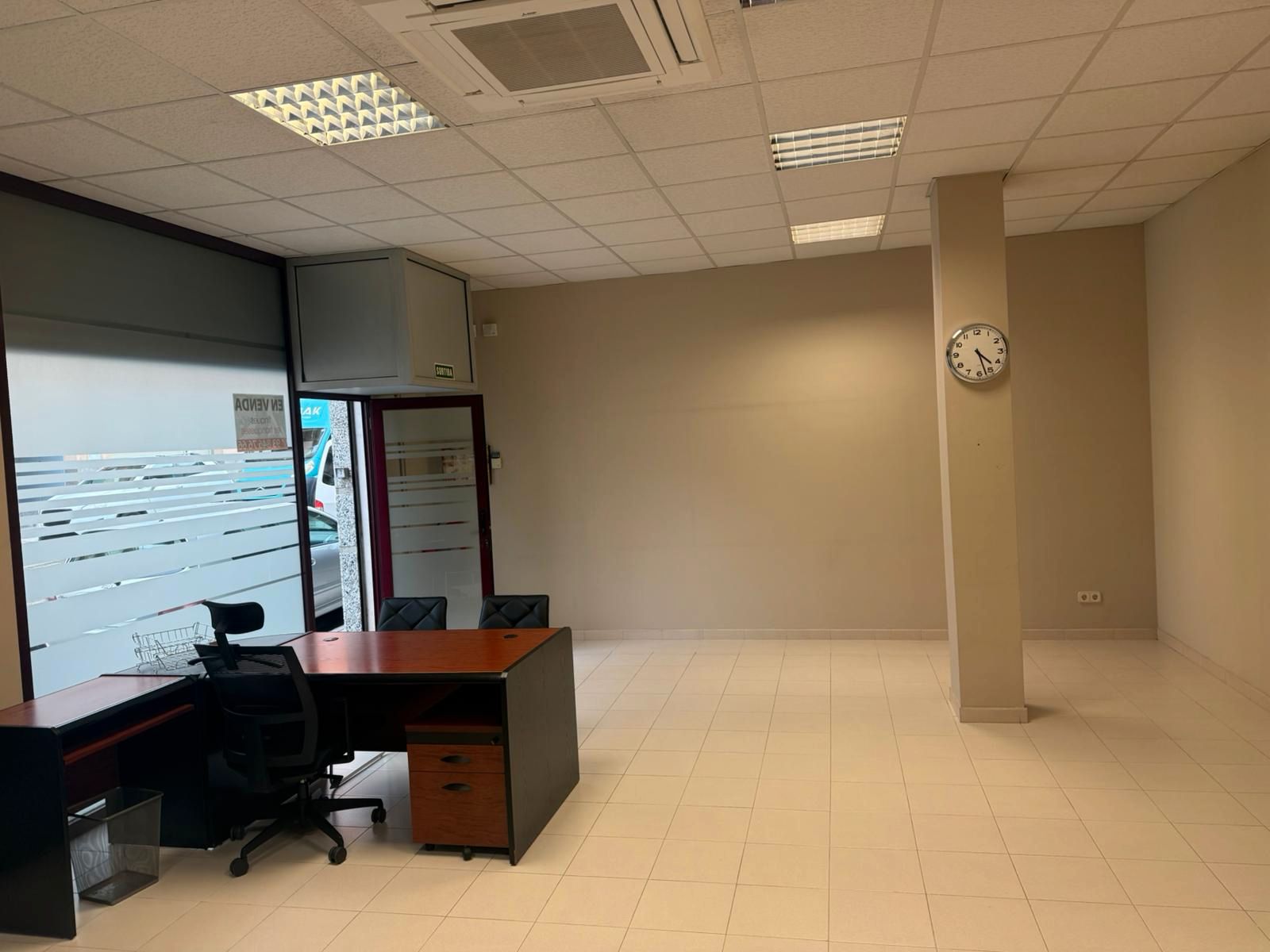 Premises for sale in Granollers  with Alarm