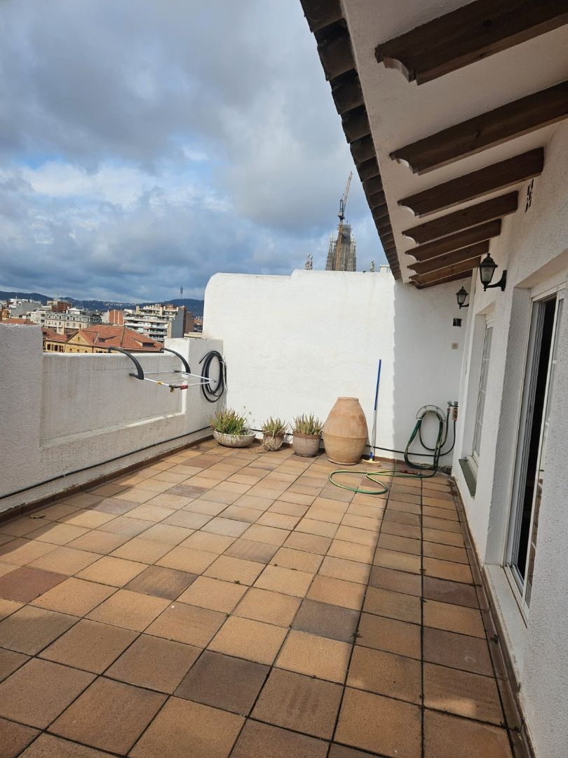 Apartment to share in Carrer de la Marina, Fort Pienc, Eixample