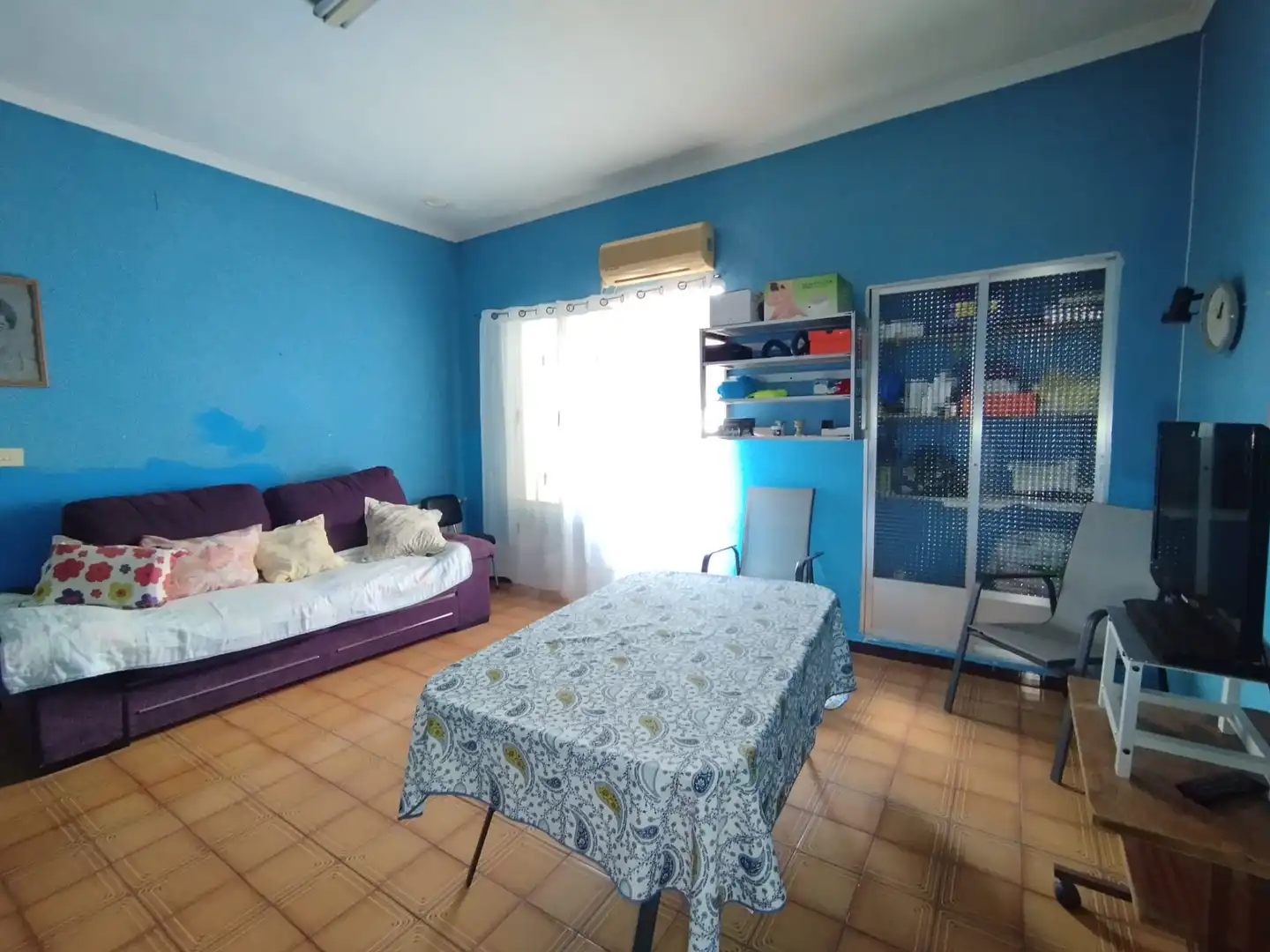 Living room of Detached homes for sale in Tomelloso  with Air Conditioner, Heating and Private garden