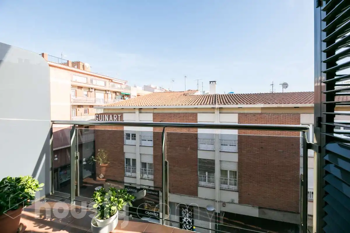 Balcony of Attic for sale in Sant Joan Despí  with Air Conditioner, Heating and Parquet flooring