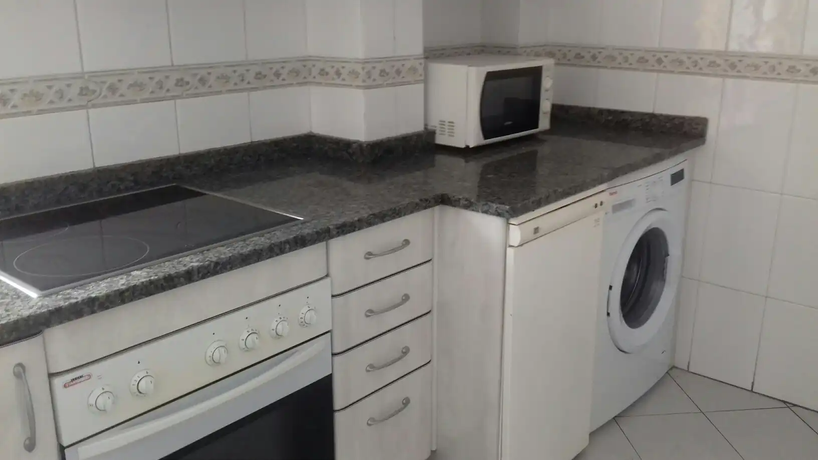 Kitchen of Duplexes for sale in Segovia  with Heating, Parquet flooring and Furnished