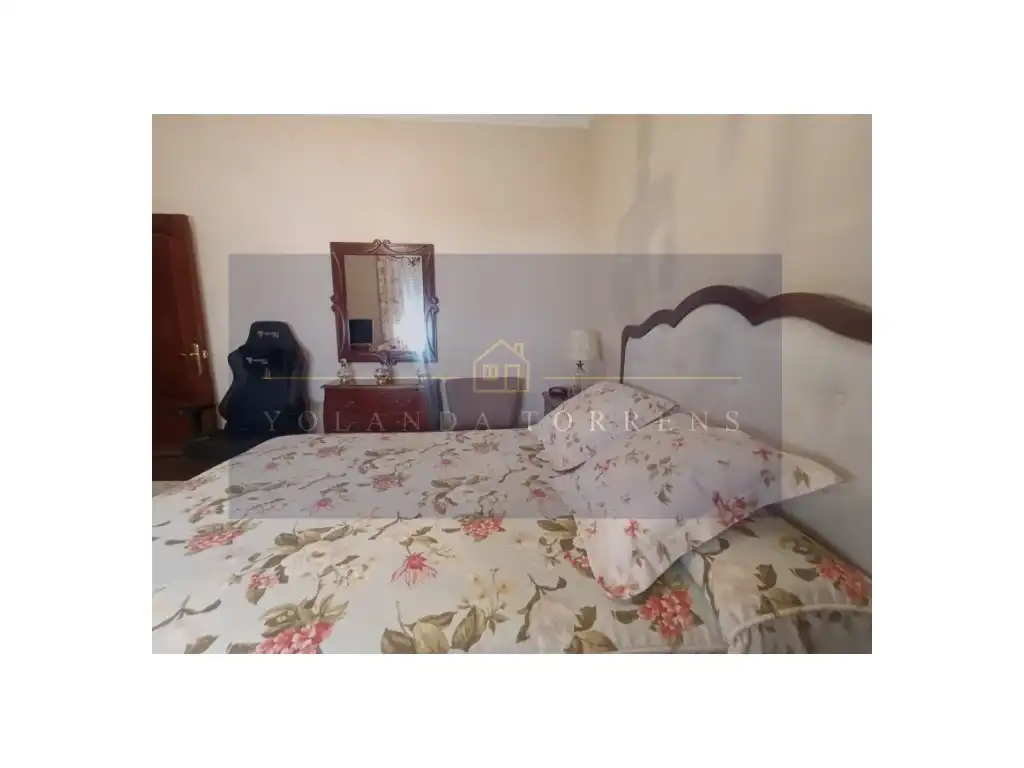 Dormitori de Casa o xalet en venda en Alcalá de Guadaira