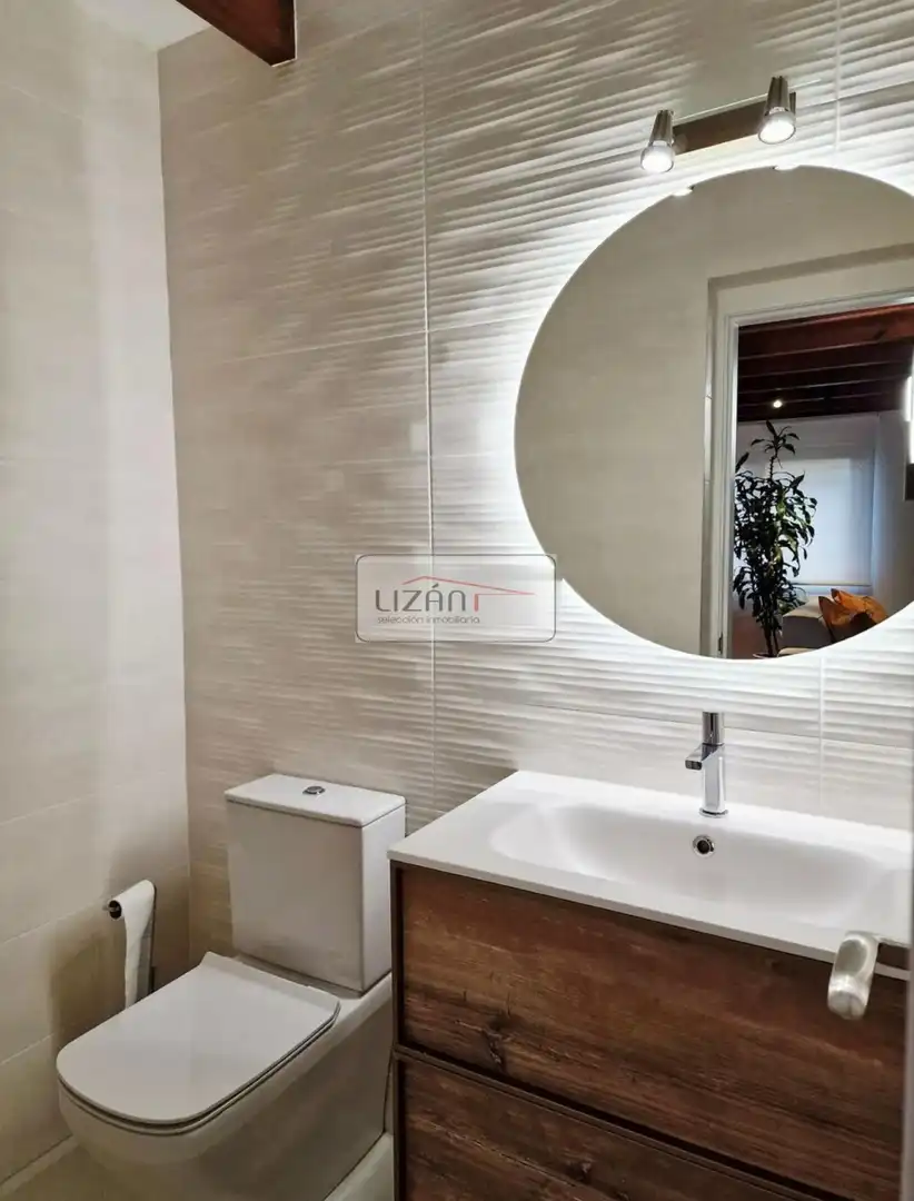 Baño de Casa o chalet en venta en Villaquilambre con Calefacción, Jardín privado y Terraza
