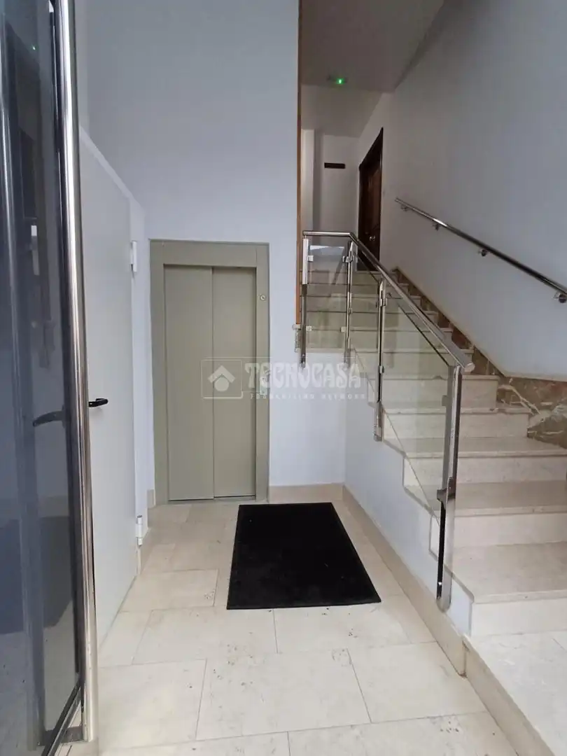Piso con ascensor en venta en Montilla, imagen 3