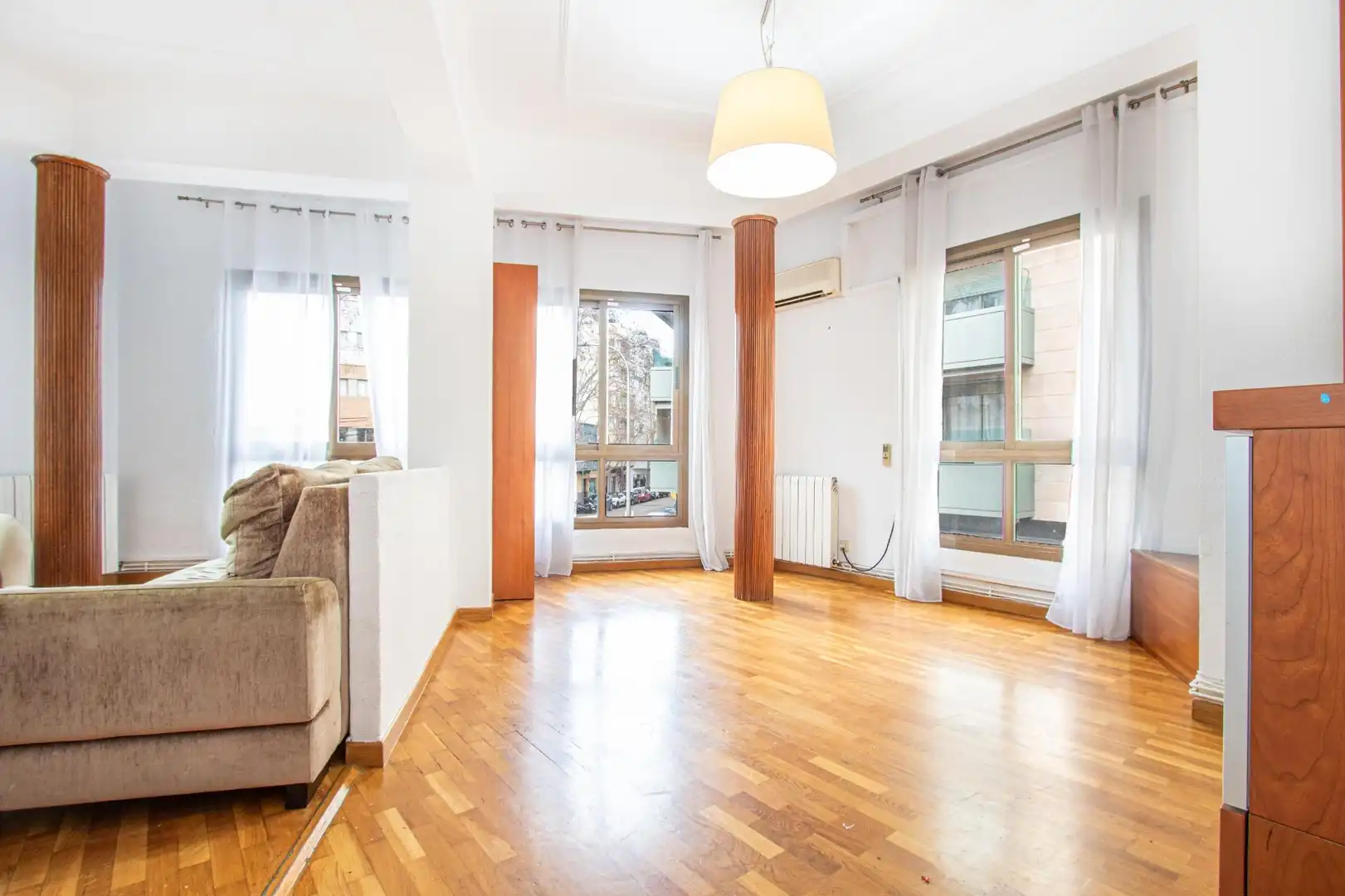 Sala de estar de Piso en venta en  Palma de Mallorca con Aire acondicionado, Calefacción y Parquet