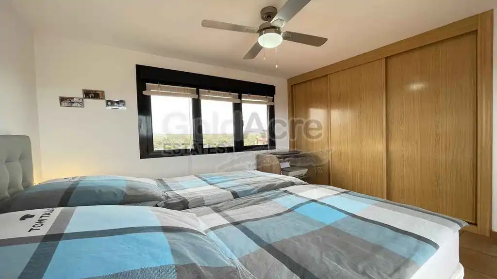 Dormitori de Casa o xalet en venda en La Oliva