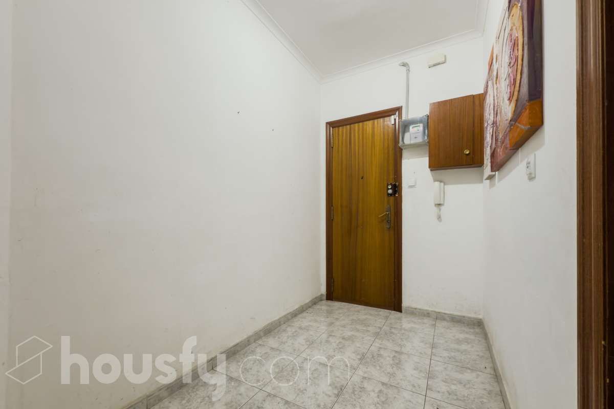 Flat for sale in  Barcelona Capital