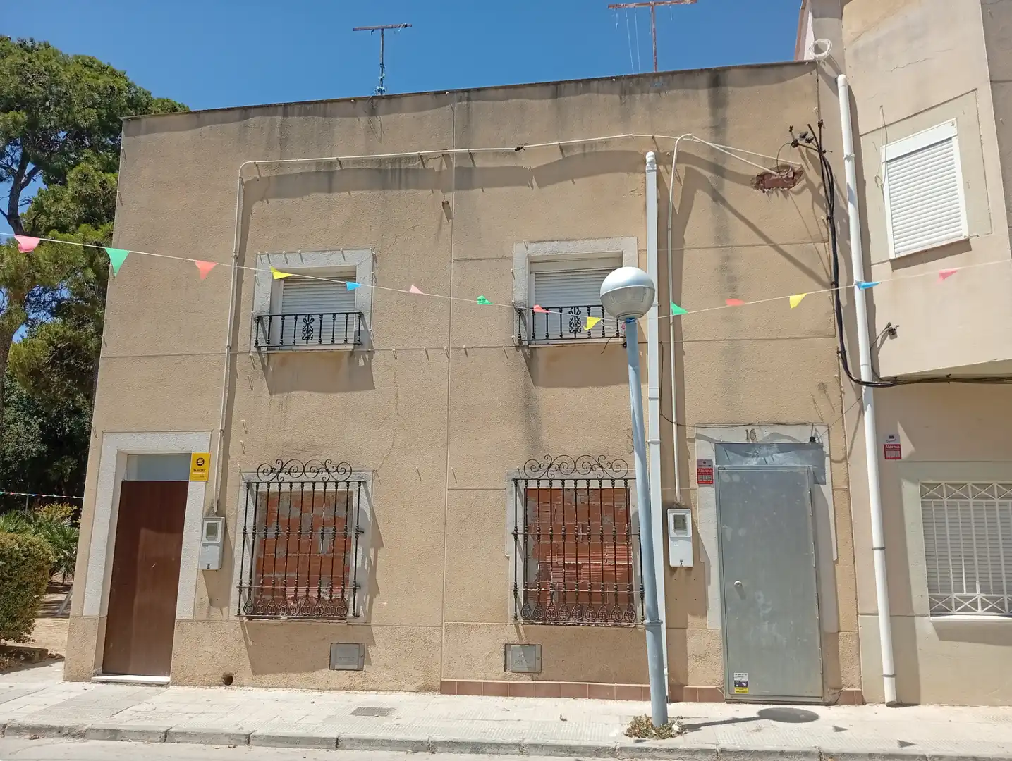 Vista exterior de Casa adosada en venta en Vila-seca con Terraza y Alarma