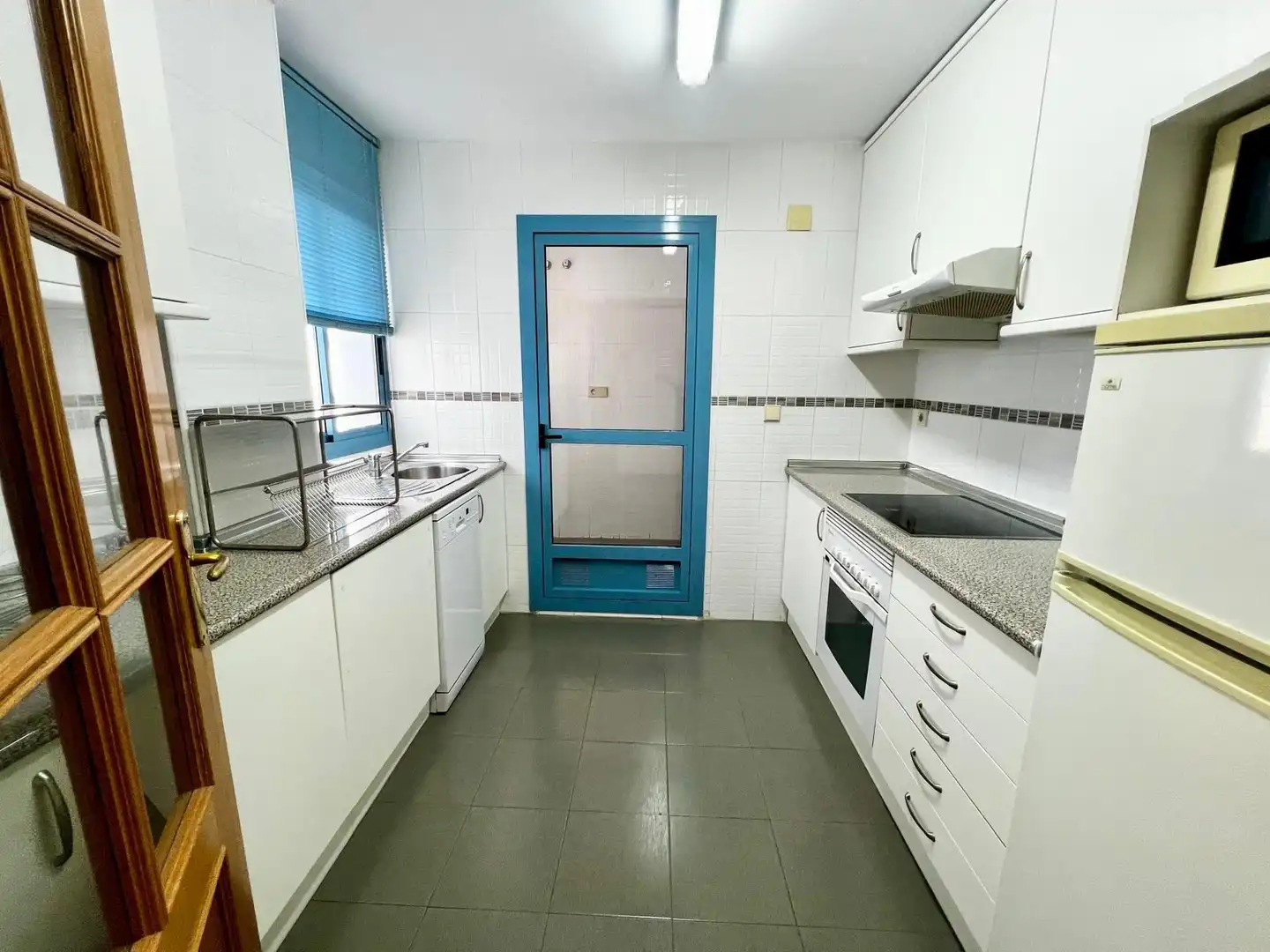 Kitchen of Flat for sale in Málaga  with Private garden, Storage room and Community pool