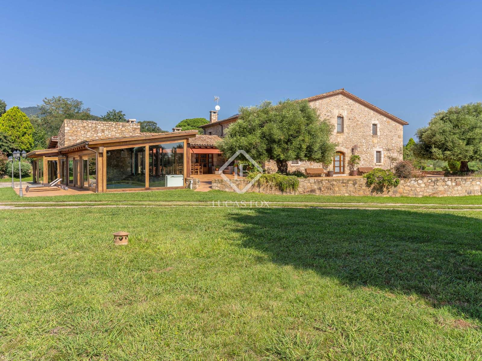 Garden of Country house for sale in Breda  with Air Conditioner, Heating and Private garden
