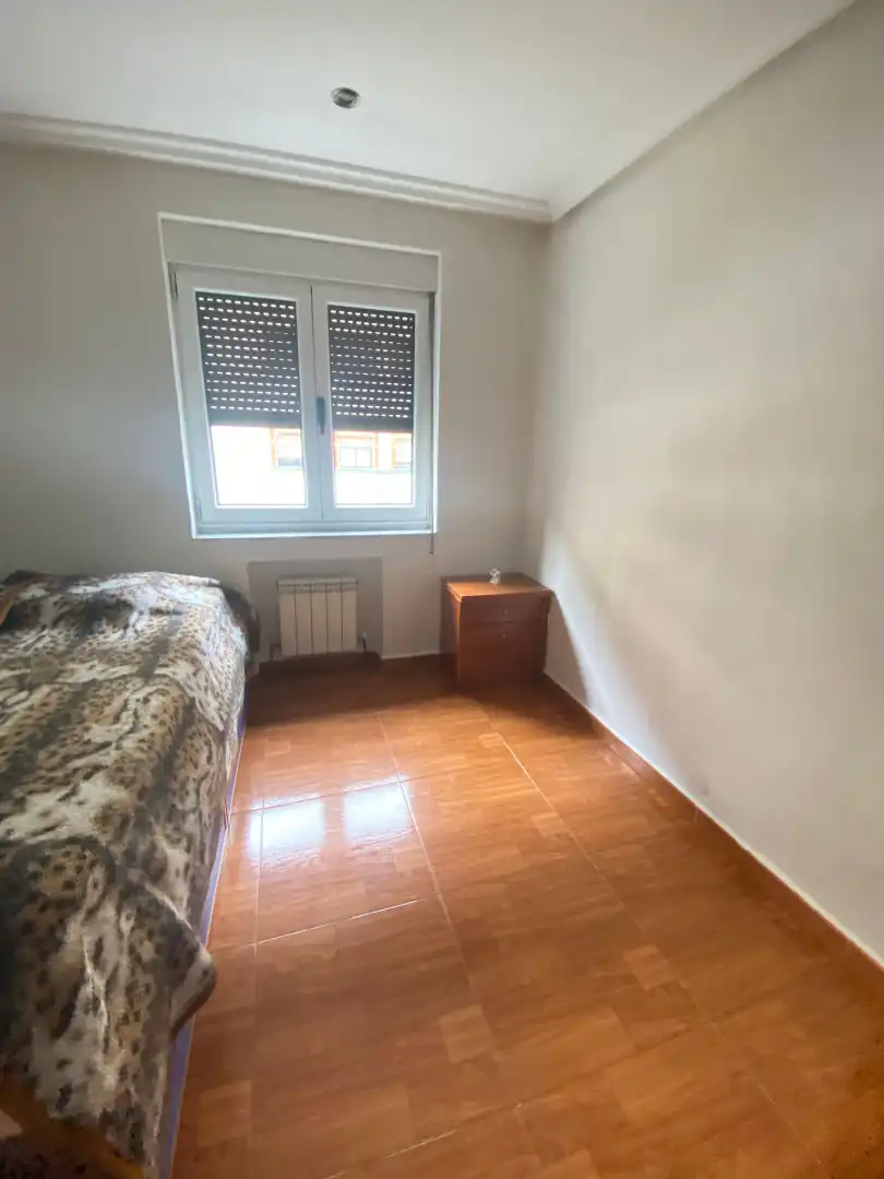 Habitación de Piso en venta en Langreo con Calefacción, Trastero y Amueblado