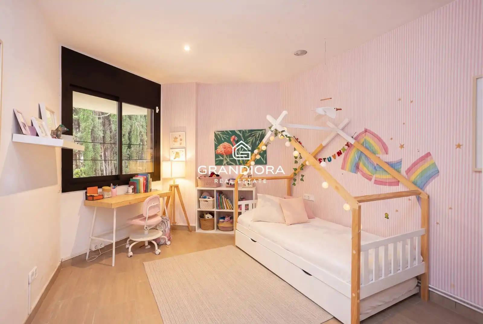 Bedroom of Houses for rent in Alella  with Swimming Pool