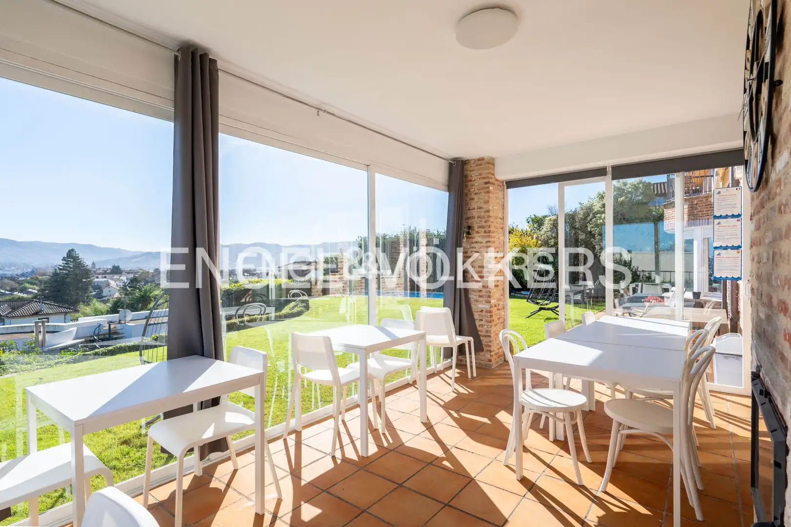 Terraza de Finca rústica en venta en Hondarribia con Aire acondicionado, Calefacción y Jardín privado