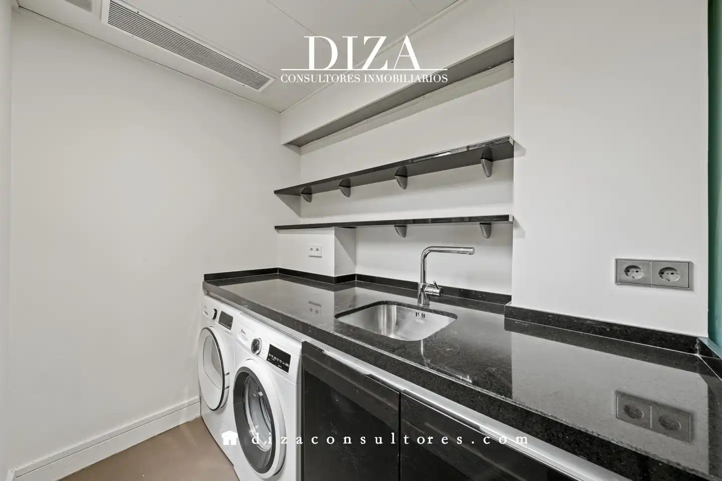 Cocina de Piso de alquiler en Madrid con Aire acondicionado y Terraza