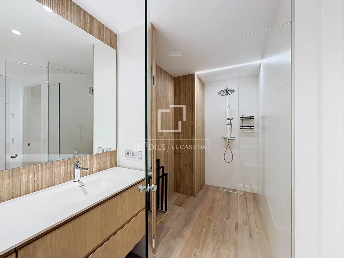 Ático con terraza en venta en Les Escaldes, imagen 57