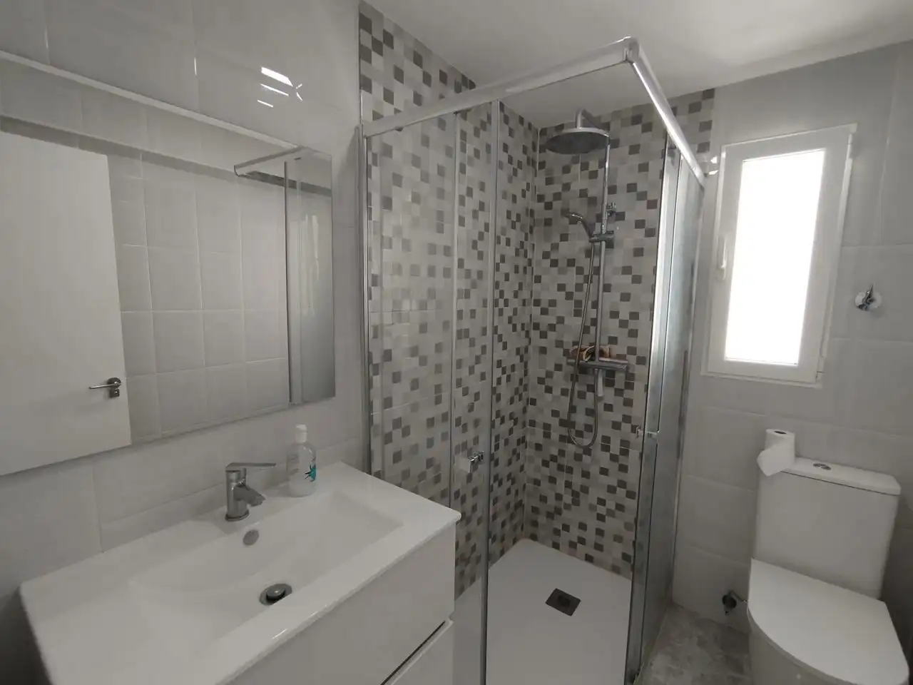 Wohnung zur Miete in De L'Arquitecte Gascó, Aiora