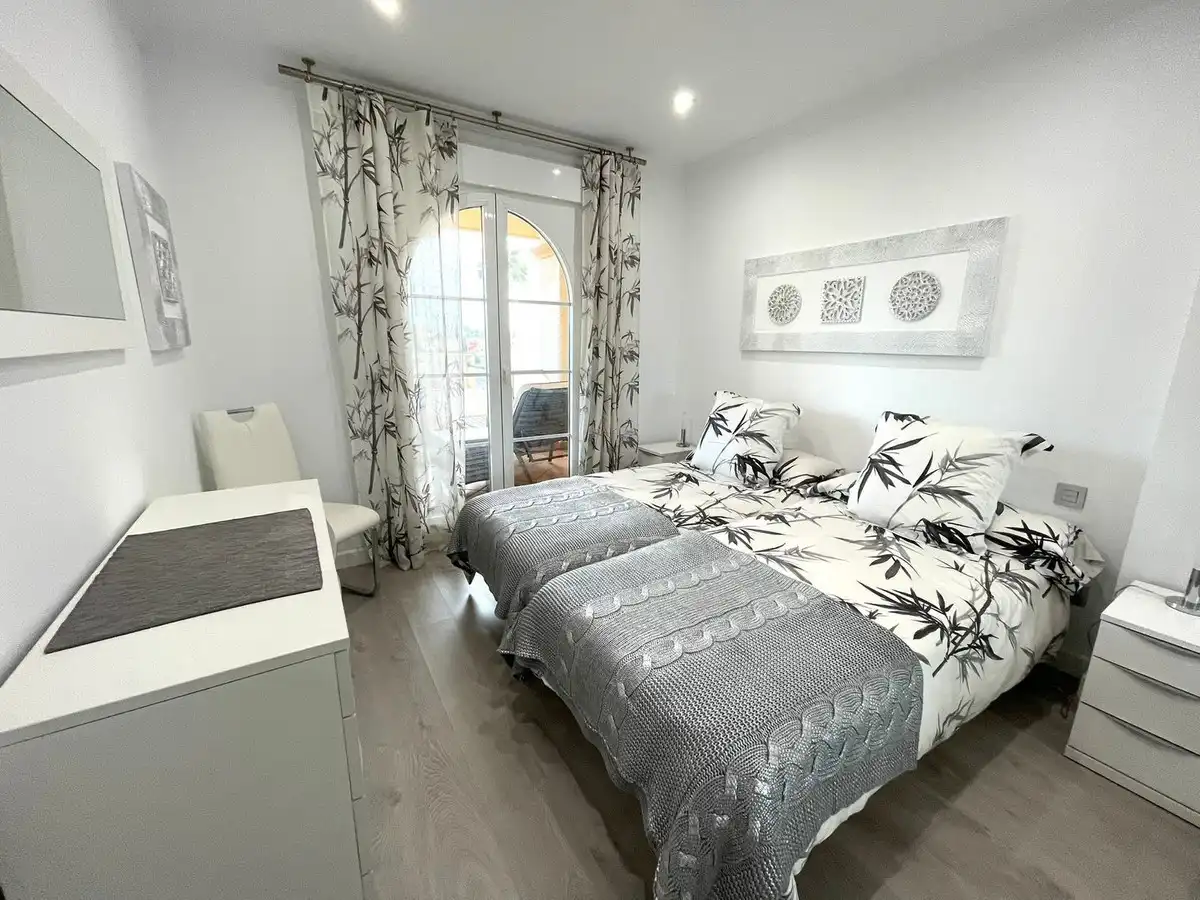 Apartamento de alquiler en MANOLETE-NVA ANDALUCIA, 13, Nueva Andalucía centro