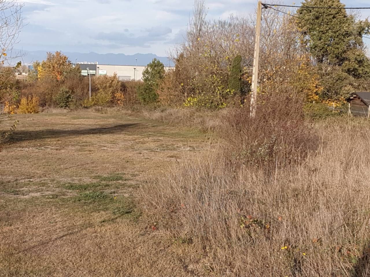 Terreny industrial en venda en Tona