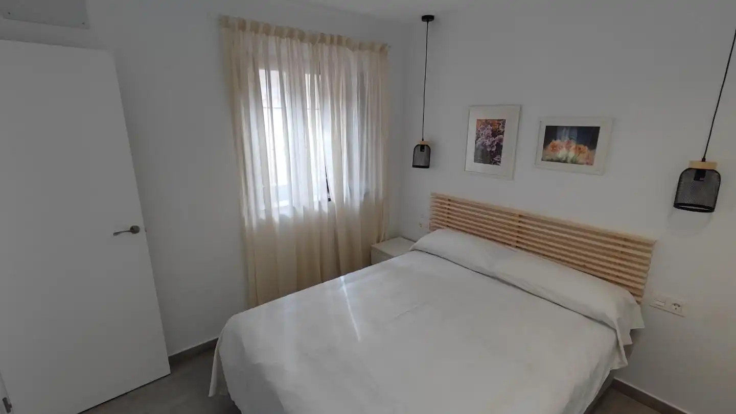 Bedroom of Houses for rent in Granada  with Air Conditioner, Heating and Terrace