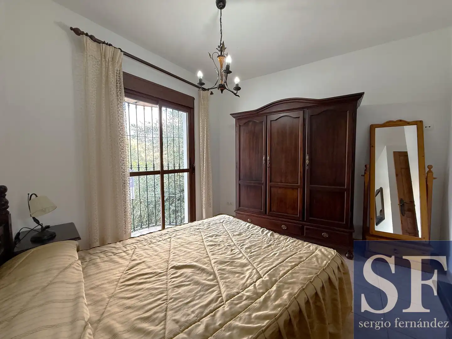 Bedroom of Detached homes for sale in Sayalonga, Málaga