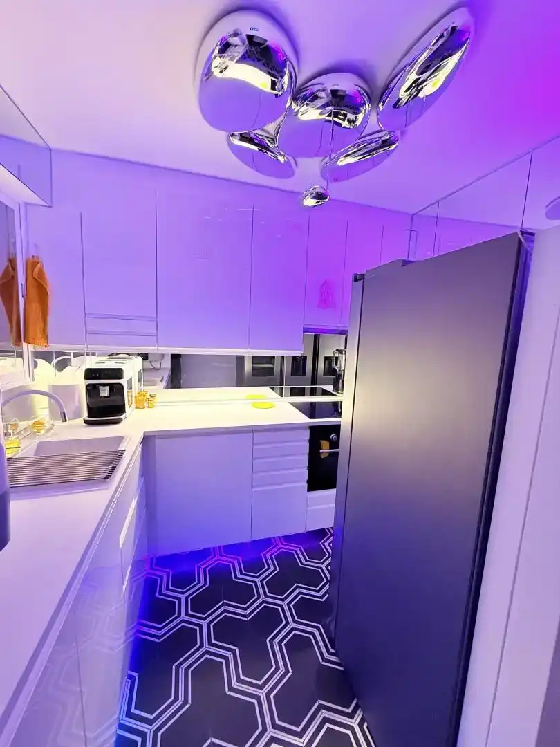 Cuina de Apartament de lloguer en  Valencia Capital amb Aire condicionat i Balcó