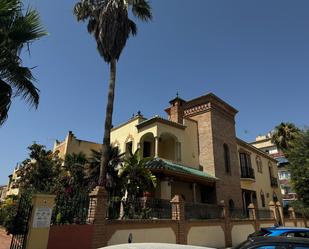 Vista exterior de Casa o xalet en venda en  Madrid Capital amb Terrassa