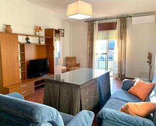 Wohnzimmer von Wohnung miete in Otura mit Heizung, Terrasse und Balkon