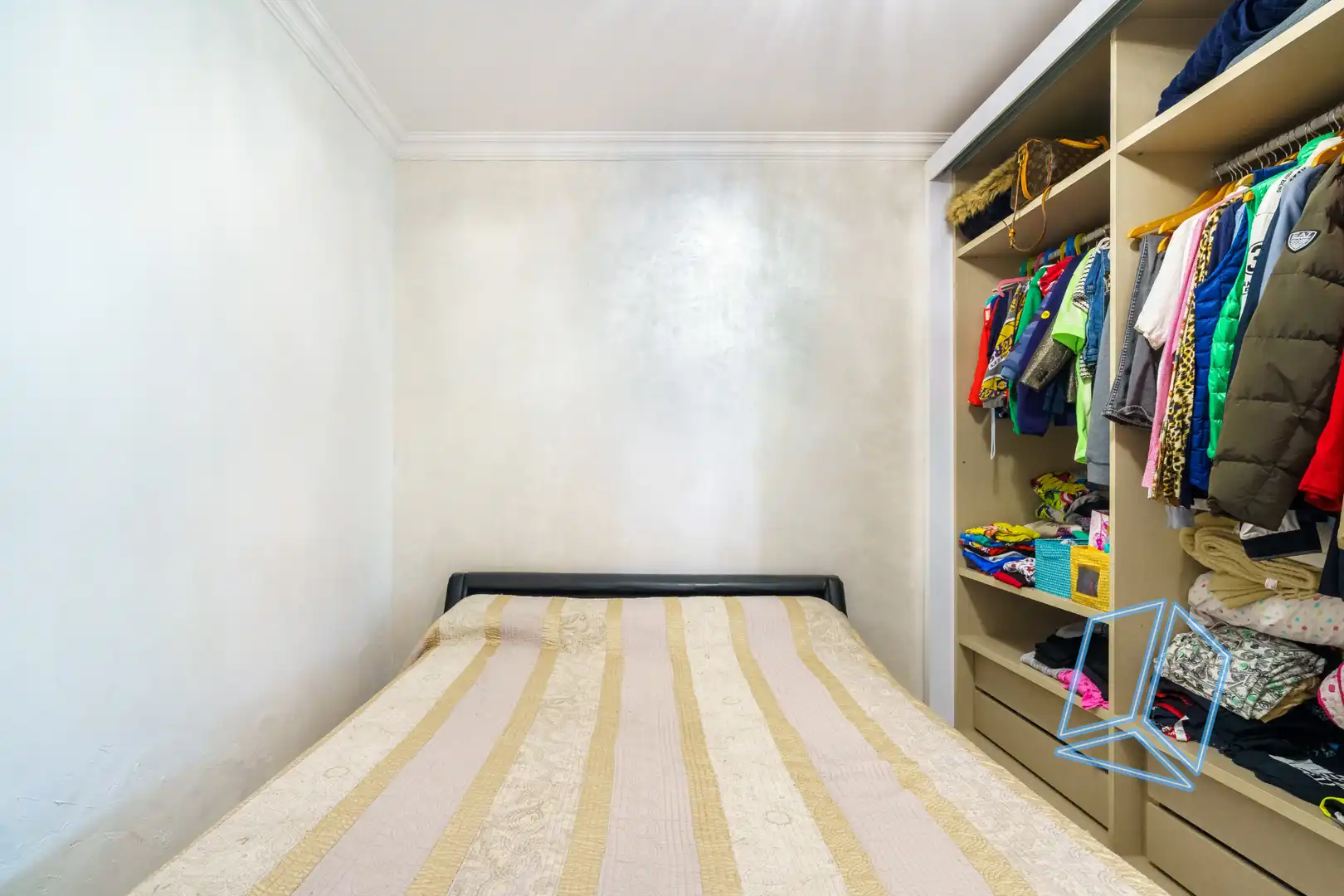 Habitación de Planta baja en venta en Barcelona con Amueblado y Horno