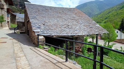 Foto 2 de Finca rústica en venda a Alins, Lleida