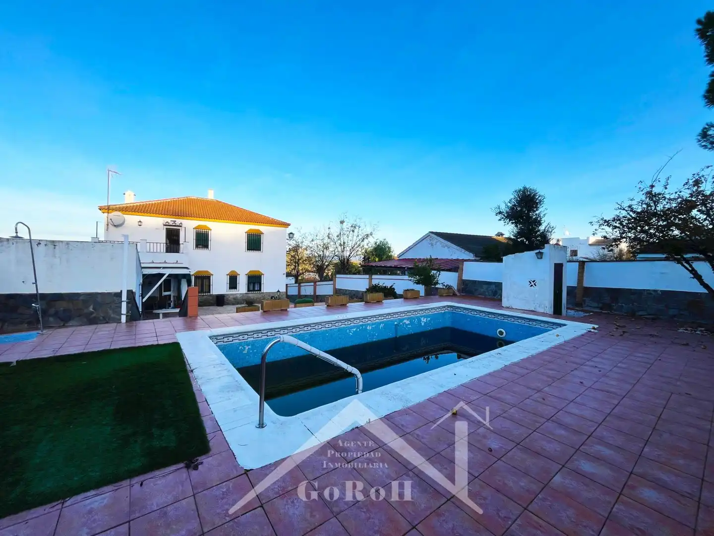 Piscina de Casa o xalet en venda en Castilblanco de los Arroyos amb Aire condicionat, Jardí privat i Terrassa
