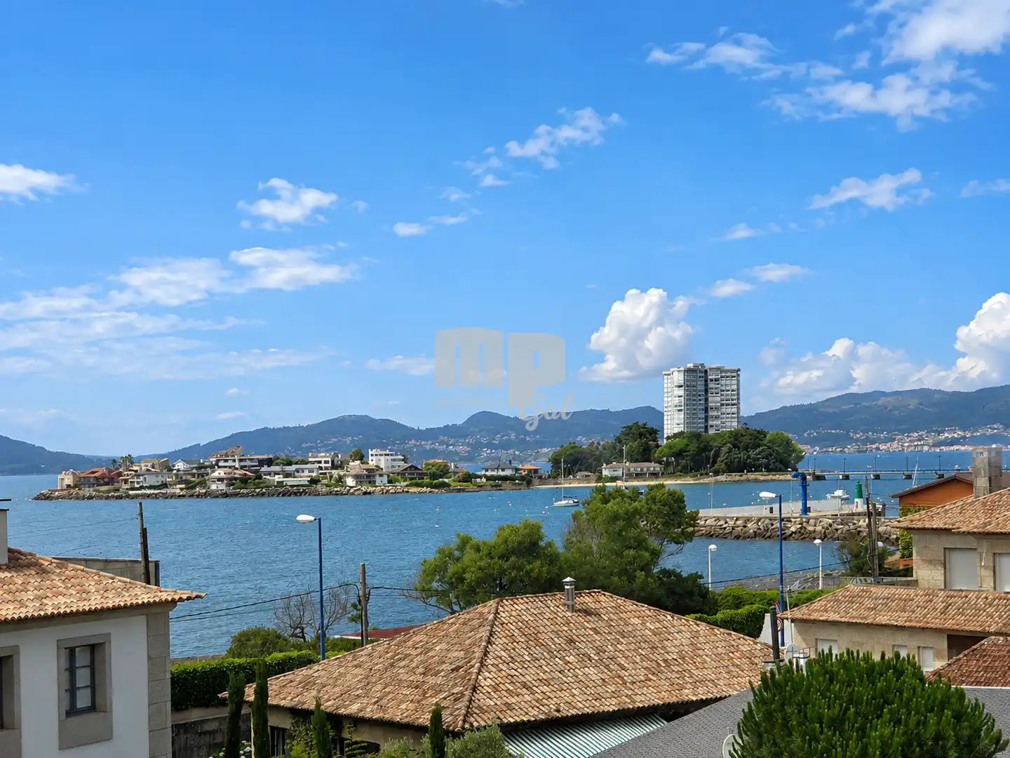Houses for sale in Vigo   with Heating, Private garden and Terrace