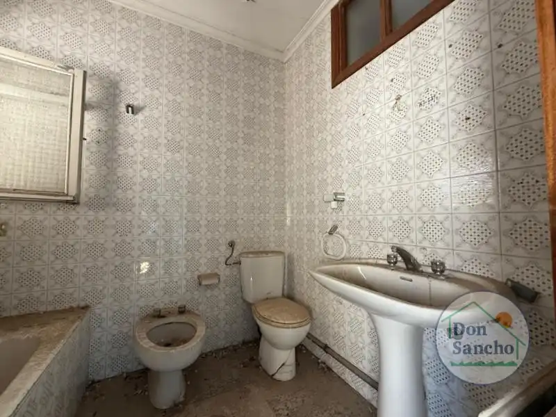 Badezimmer von Wohnung zum Verkauf in Íscar mit Terrasse