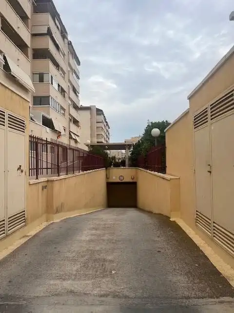 Reihenhaus mit Pool zum Verkauf in Calle de Josefina Manresa, imagen 31