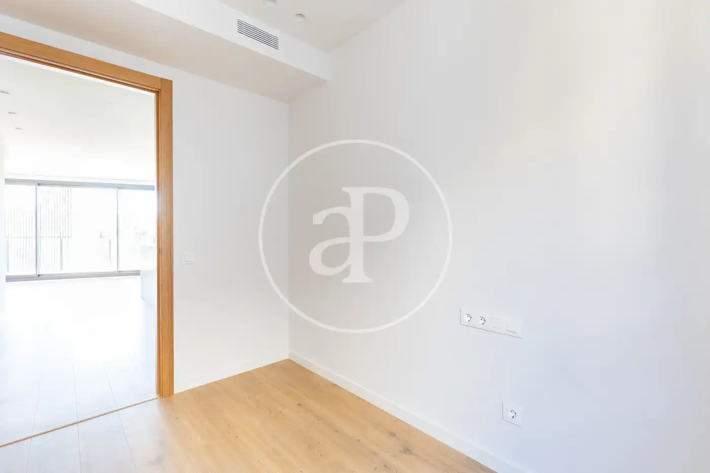 Bedroom of Flat for rent in Sant Cugat del Vallès  with Air Conditioner, Heating and Terrace