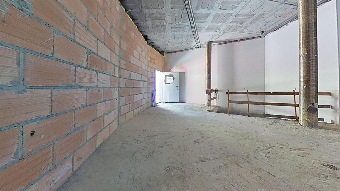 Local en venda en Igualada amb Moblat