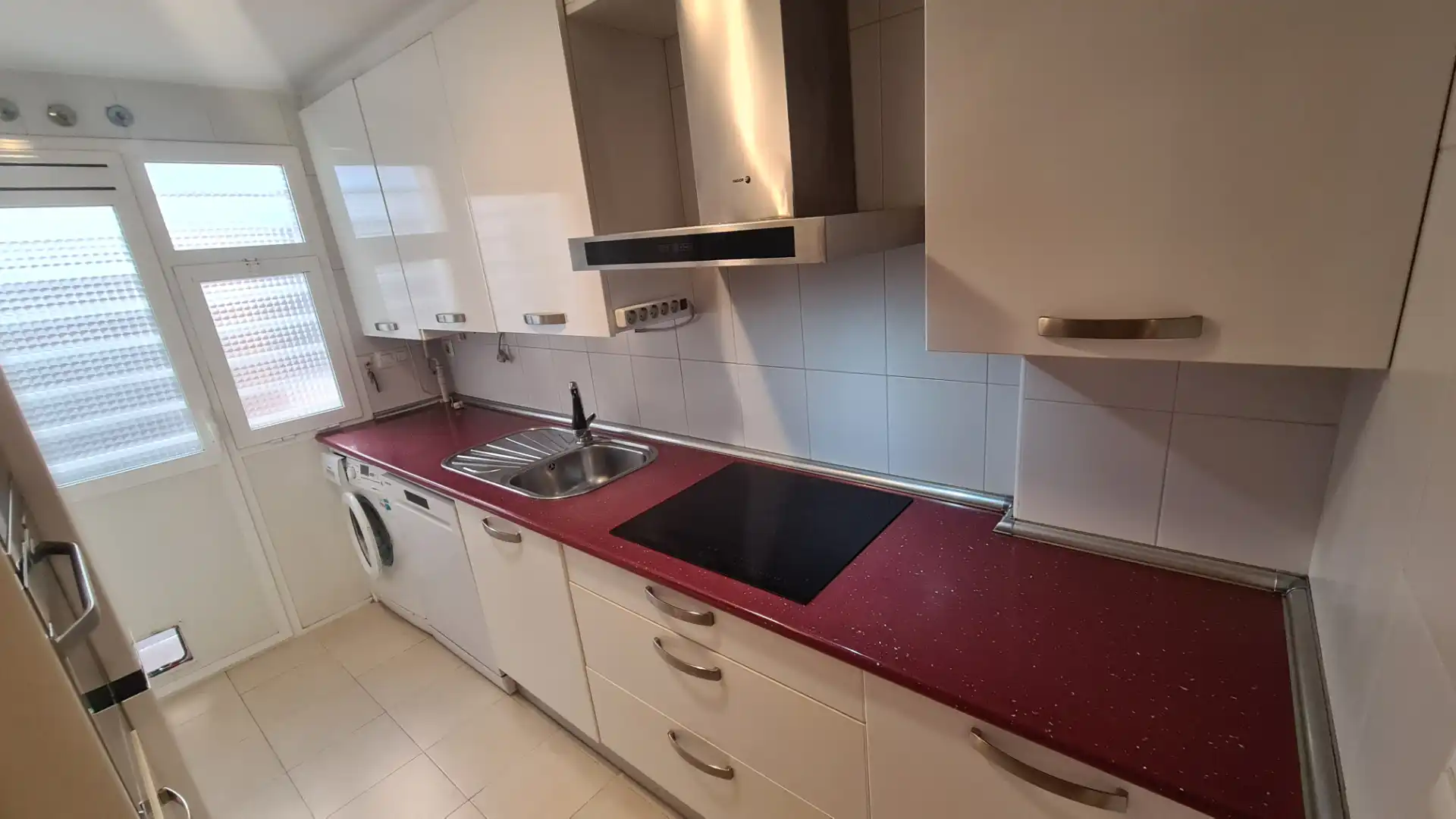Cocina de Casa adosada de alquiler en Ensanche