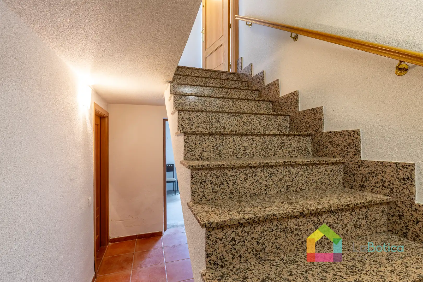 Casa adosada en venta en Burguillos de Toledo con Calefacción, Jardín privado y Terraza