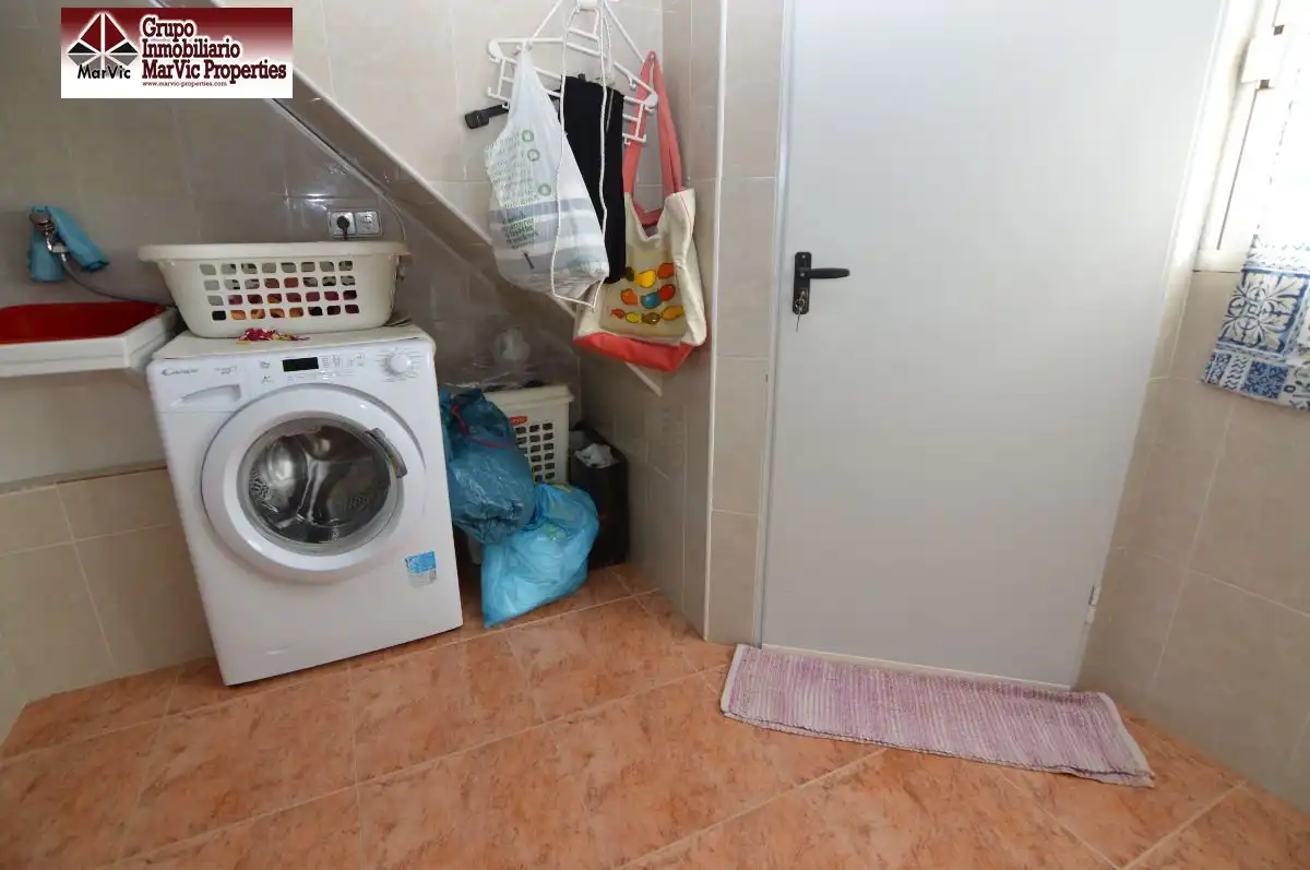 Houses for sale in La Nucia  with Air Conditioner, Swimming Pool and Furnished