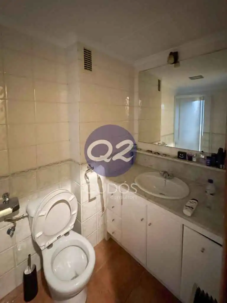 Bany de Pis en venda en Balaguer amb Aire condicionat, Calefacció i Parquet
