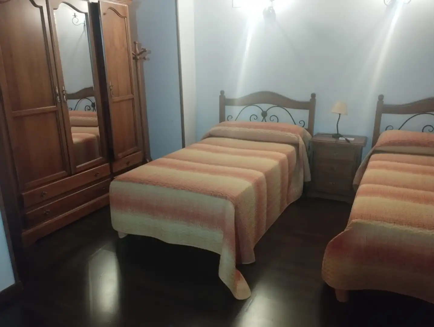 Habitación de Dúplex en venta en Jaca con Aire acondicionado, Calefacción y Parquet