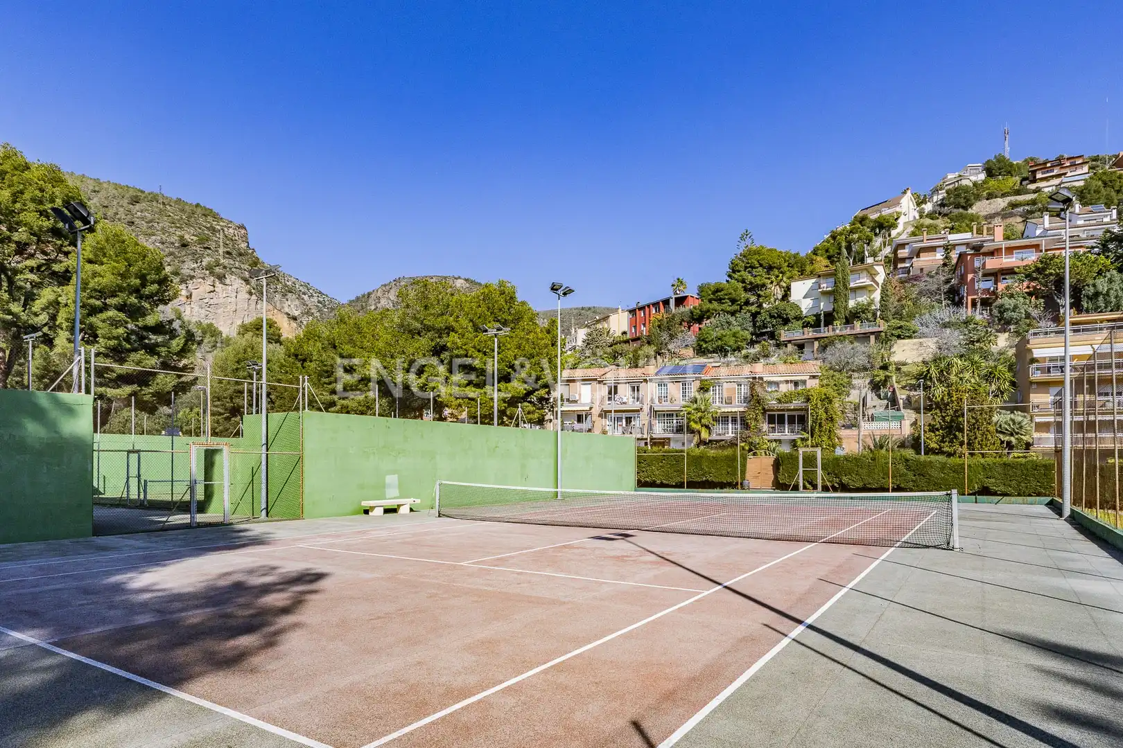 Duplex with terrace for sale in Les Botigues de Sitges, imagen 36