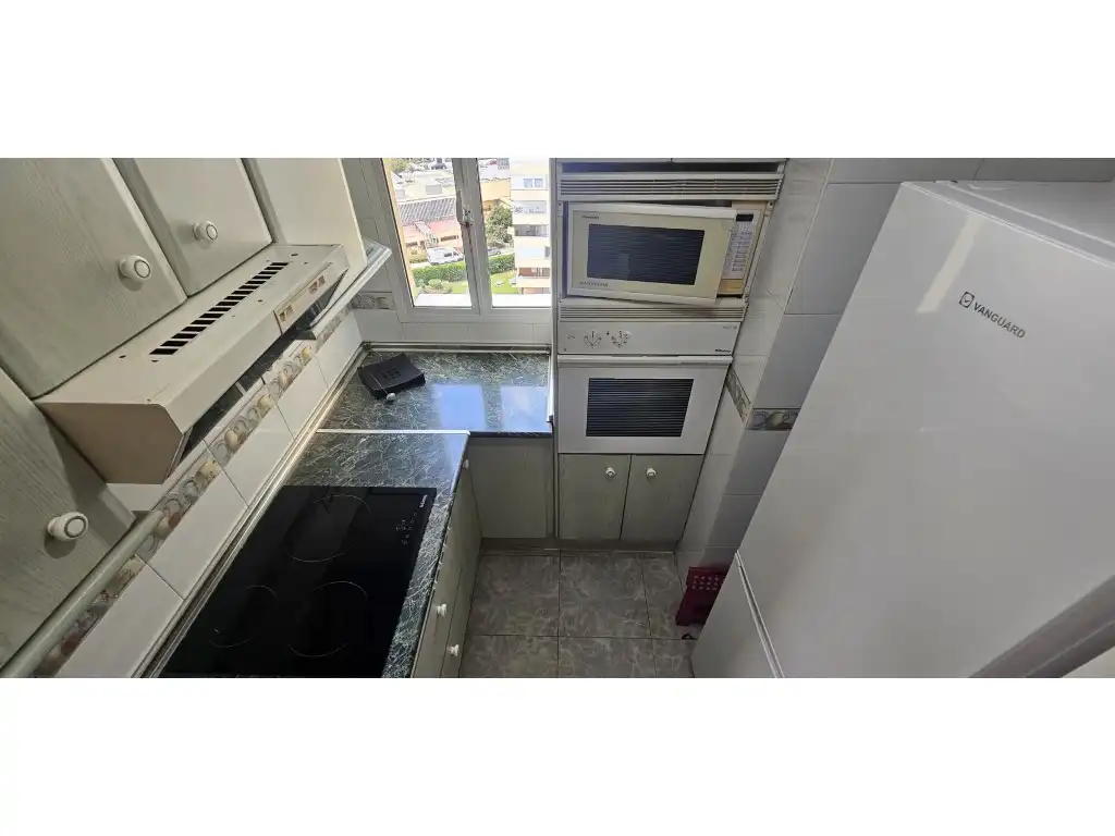 Kitchen of Flat for sale in Torremolinos  with Air Conditioner, Private garden and Terrace