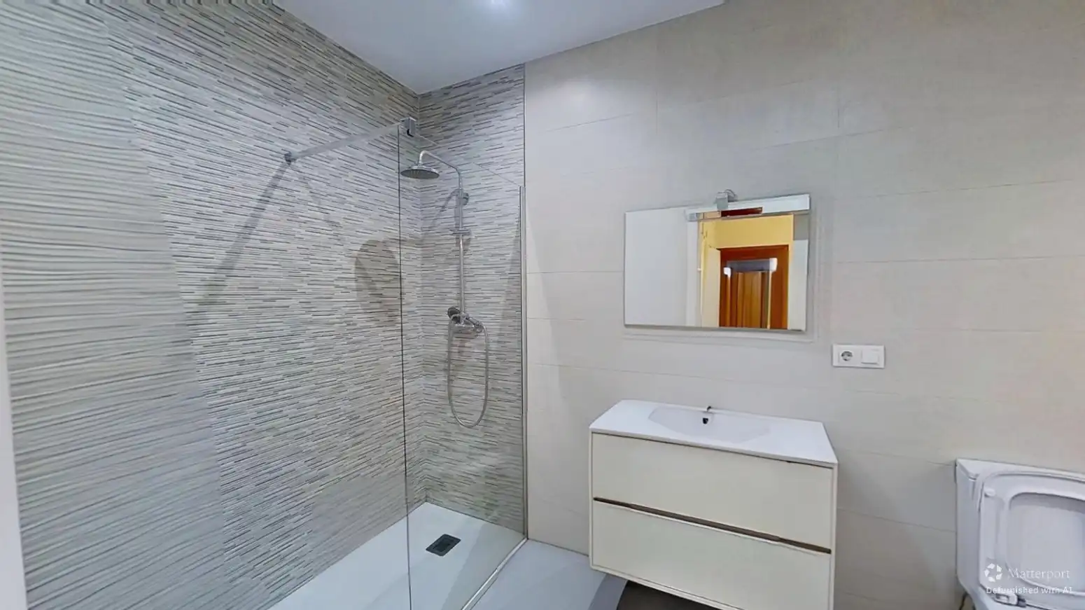 Bathroom of Houses for sale in Torrelavega   with Heating, Parquet flooring and Terrace