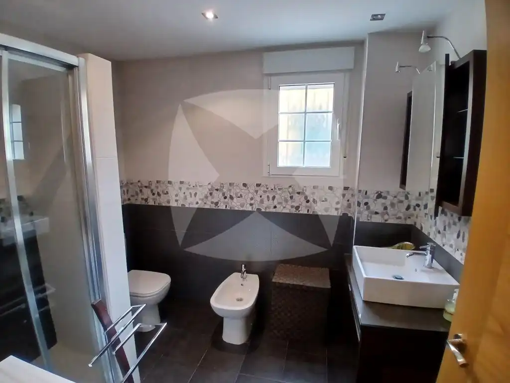 Baño de Casa o chalet en venta en Badajoz con Aire acondicionado, Horno y Microondas