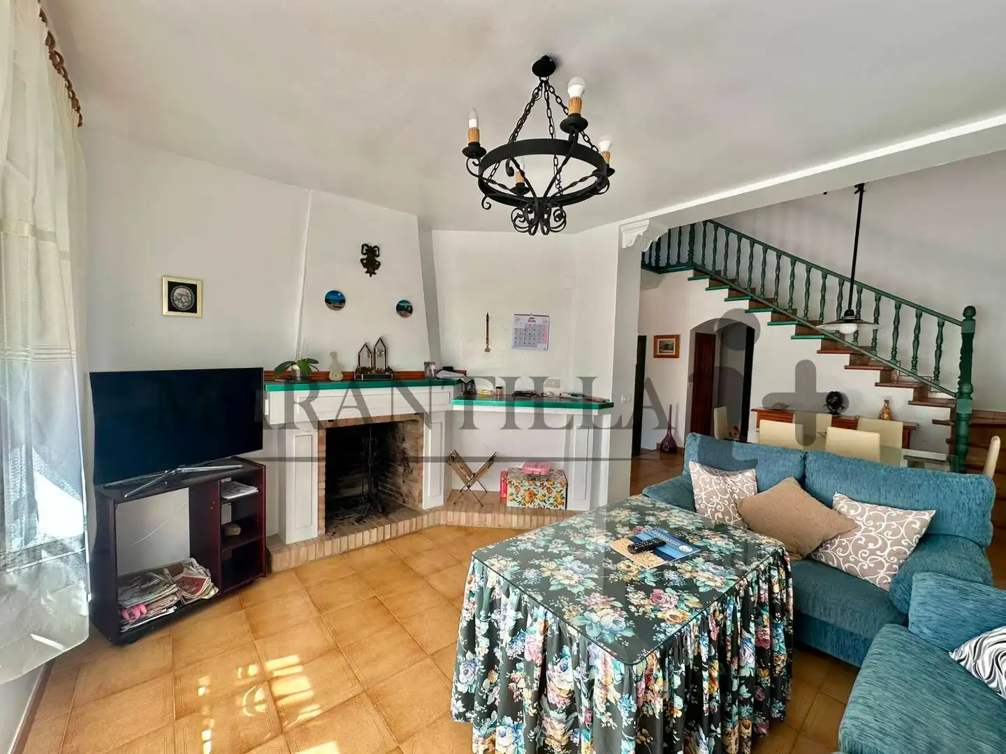 Sala d'estar de Casa o xalet en venda en Islantilla amb Jardí privat, Terrassa i Traster