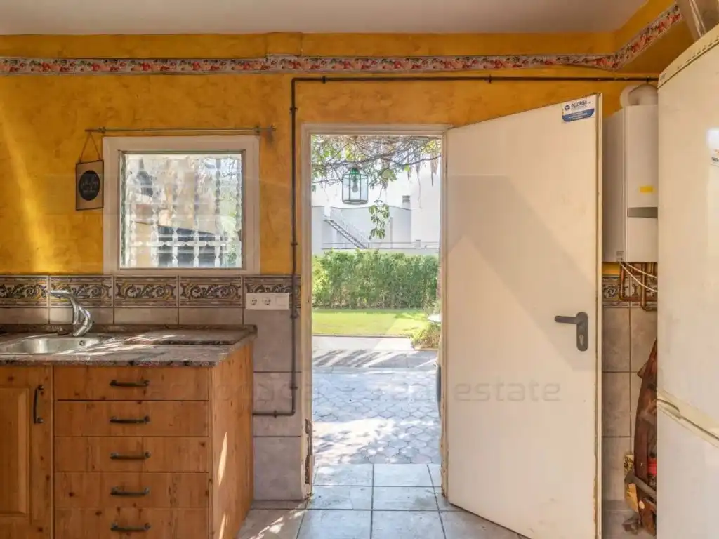 Cuina de Casa o xalet en venda en Tarragona amb Aire condicionat, Jardí privat i Terrassa