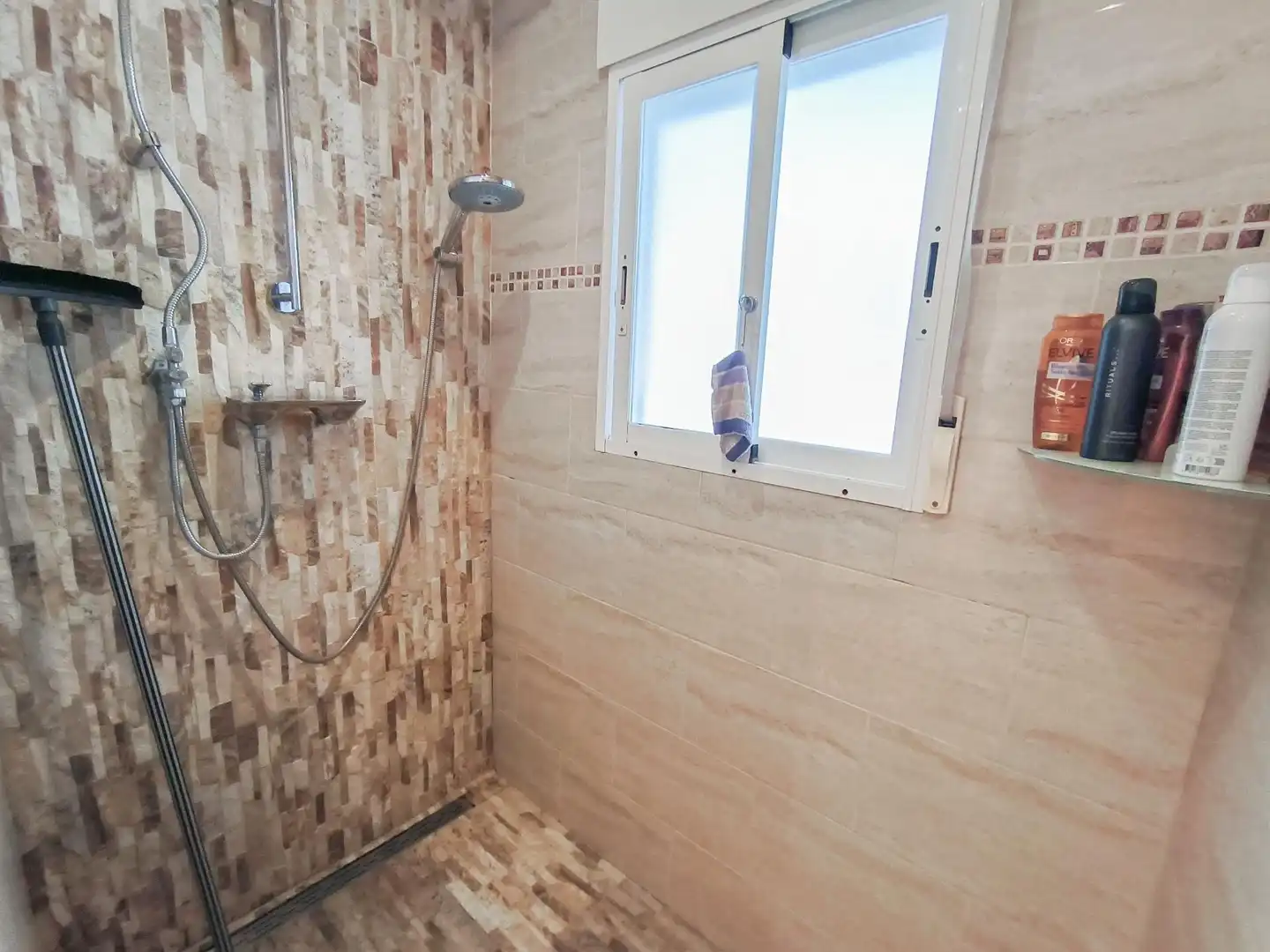 Casa amb piscina en venda a Av Coloma, imagen 28