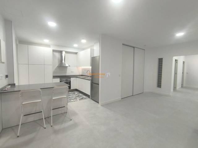 Apartamento en Alquiler en Centro
