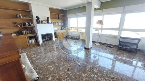 Foto 2 de Piso en venta en Avenida Avenida Gran Vía, O Castro, Vigo