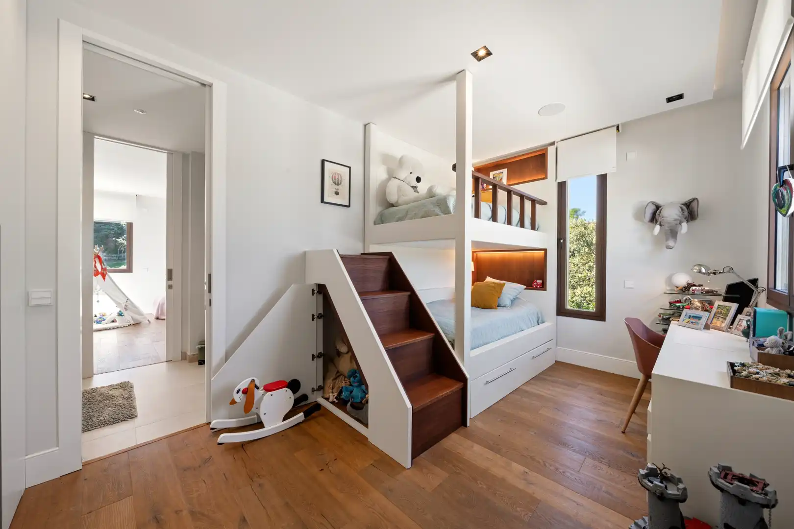 Habitación de Casa o chalet en venta en Las Rozas de Madrid con Aire acondicionado, Calefacción y Jardín privado
